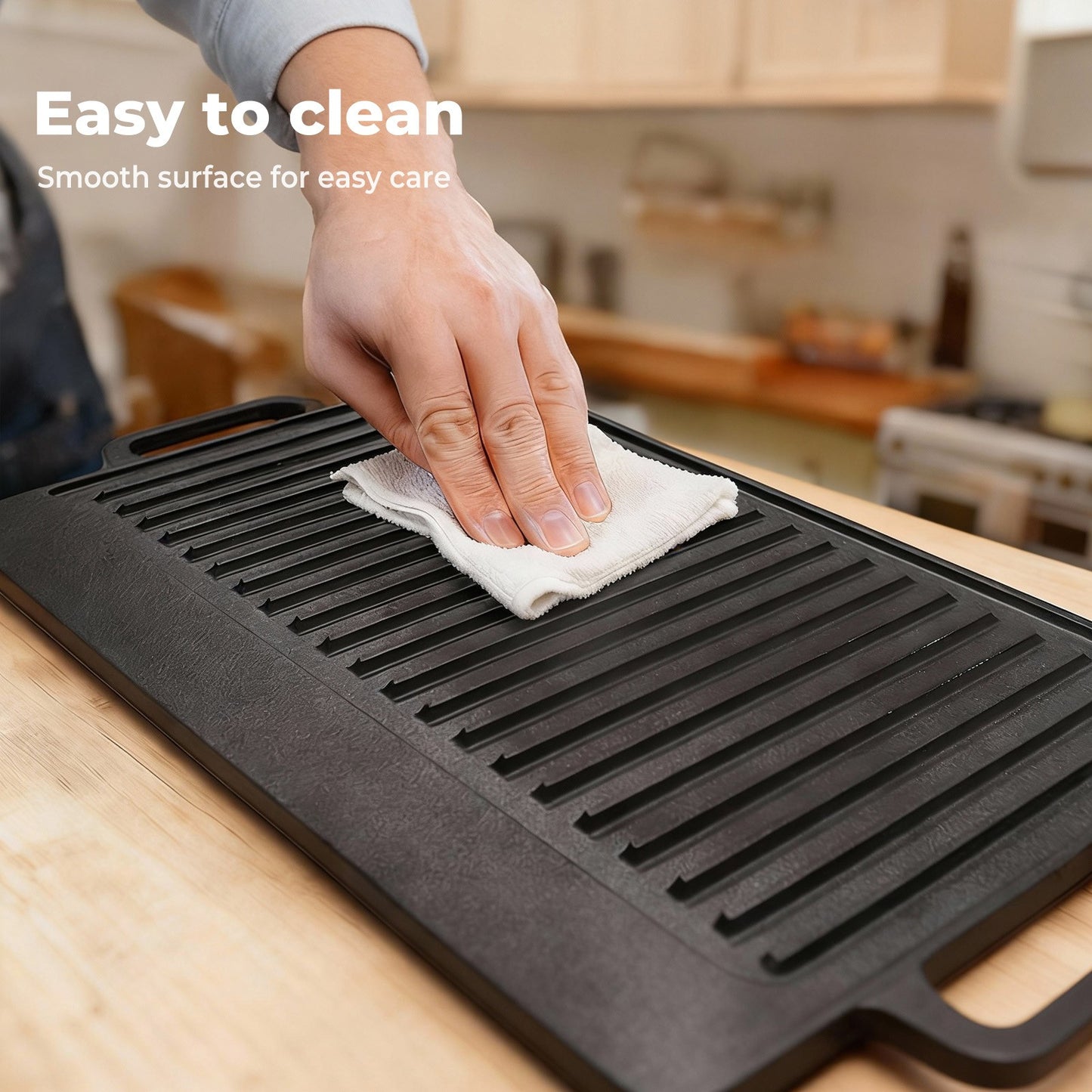 Reversible Livoshop cast iron griddle plate with non-stick surface, suitable for grilling and BBQ cooking, 49.5cm size