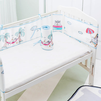 HOMCOM 3D sandwich mesh breathable baby anti-collision bed surround, soft and secure for child safety in a crib or bed.