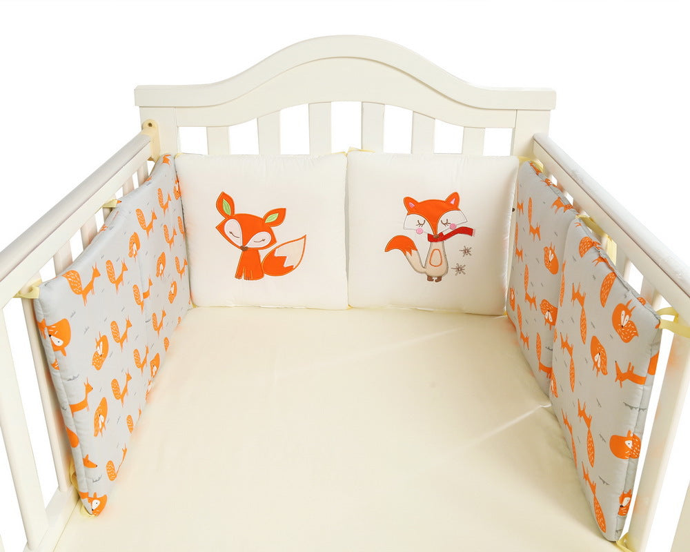 HOMCOM baby bedding set with colorful children's bed surrounding, includes soft bedding for a safe and cozy child's bed.