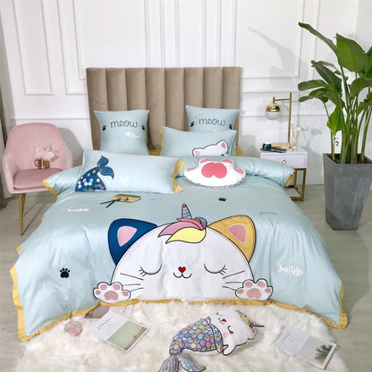 HOMCOM cotton satin princess wind bedding kit with cartoon appliqué and embroidered details for a cute, cozy bedroom decor.