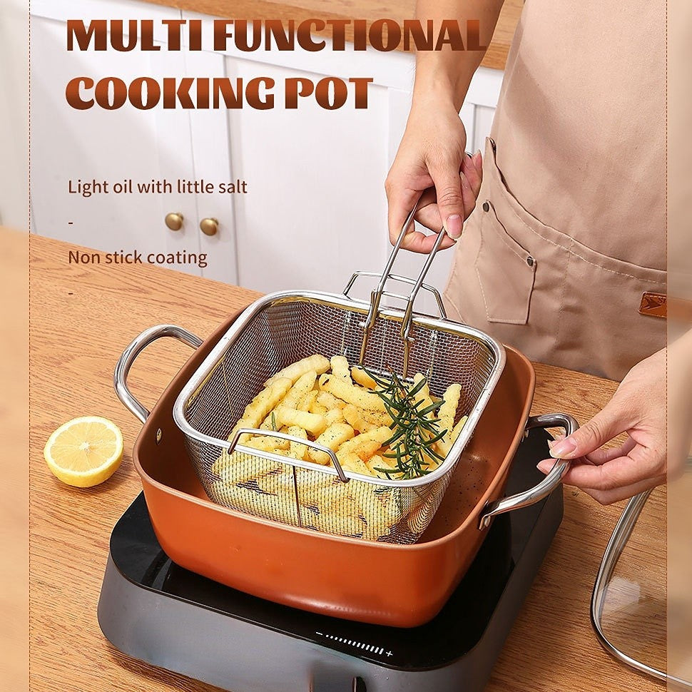 HOMCOM 24cm square non-stick kitchen fryer chip pan with basket for frying potatoes and cooking in a home kitchen setting.