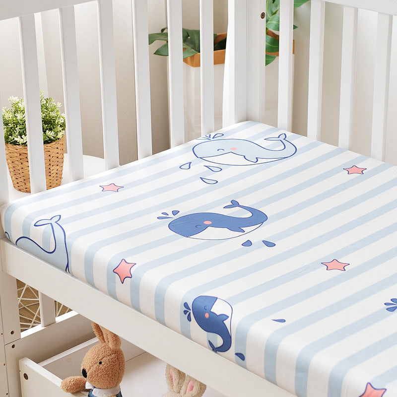 Non-slip bed cover by HOMCOM with textured surface and secure edges, designed to stay in place on the bed.
