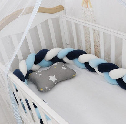 Knotted Plush Cushion Braided Cot & Crib Bumper