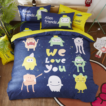 HOMCOM cotton cartoon bedding set with colorful playful character designs on soft, comfortable fabric for kids' bedroom decor.