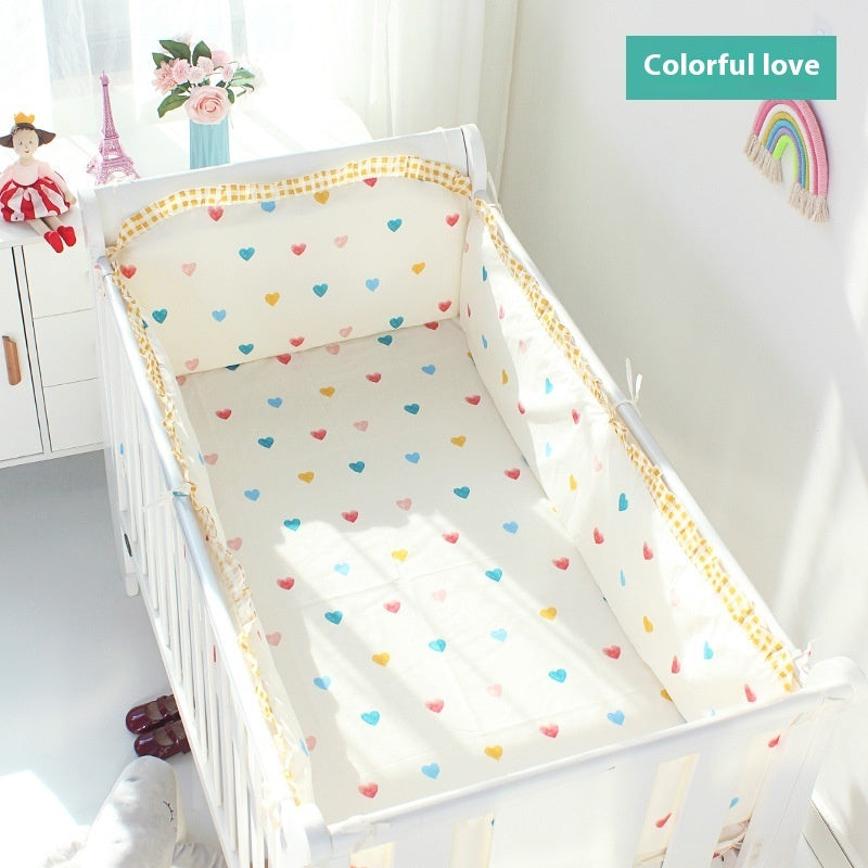 Colorful cartoon children's bedding kit by HOMCOM featuring playful patterns on soft fabric for kids' bedroom decor.