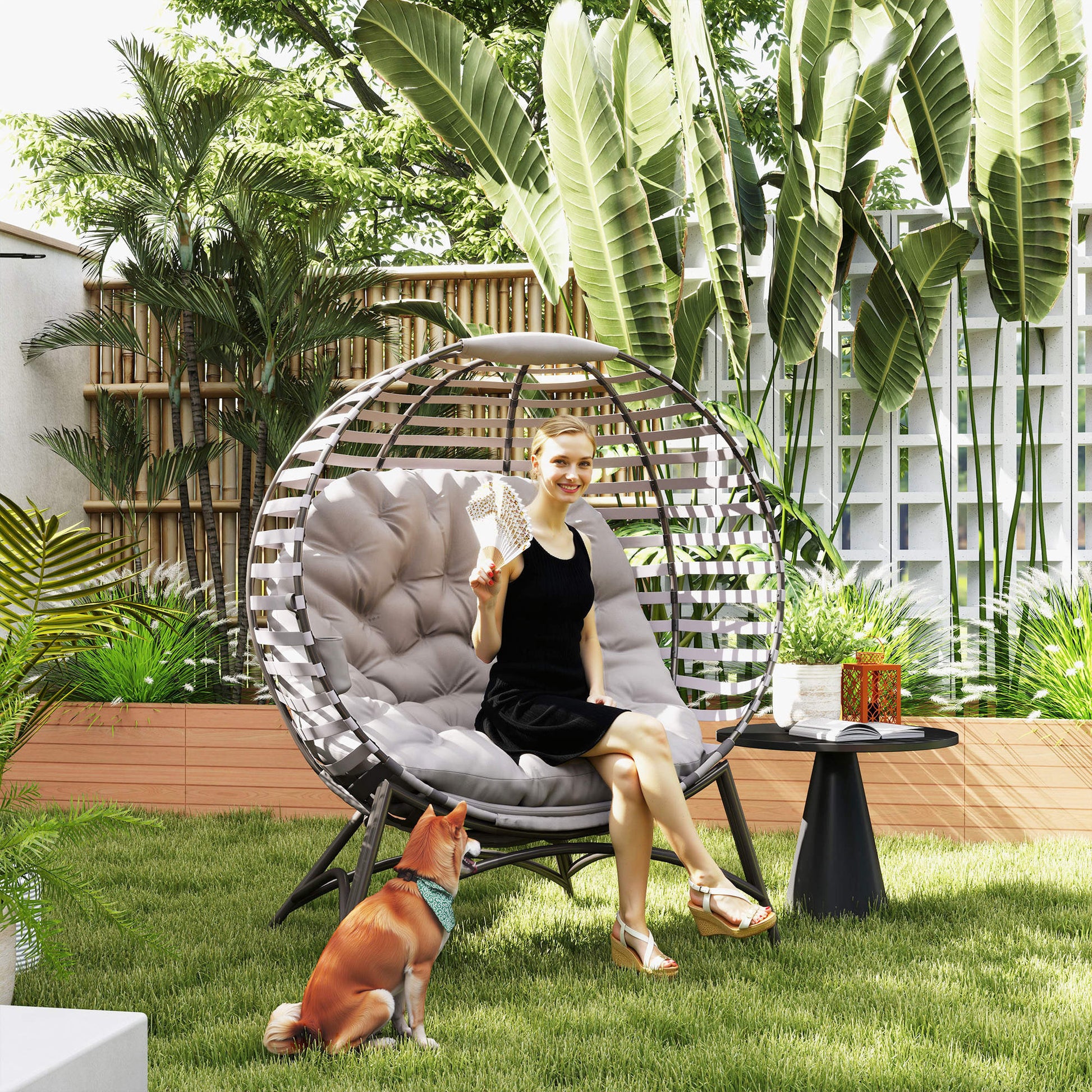 HOMCOM light grey egg chair with cushion and side pocket, modern lounge seating with cozy and stylish design