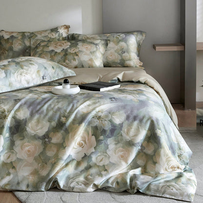 HOMCOM Flower Tencel digital printed four-piece bedding set with floral design on soft fabric for a cozy bedroom look.