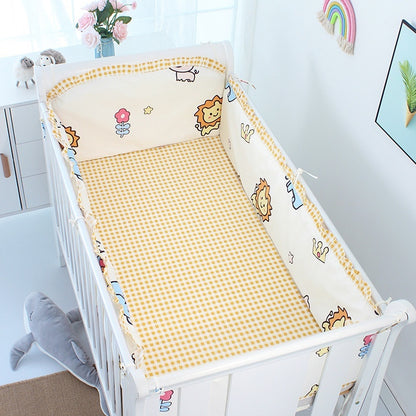 HOMCOM cartoon children's bedding kit with colorful playful design, soft fabric, and cozy comfort for kids' bedroom.