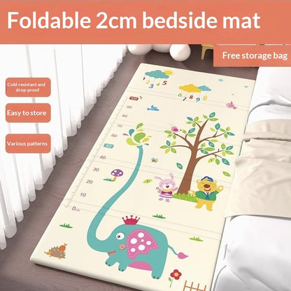 HOMCOM foldable baby crib side mat for protection, placed in a living room setting, providing safety for infants and toddlers