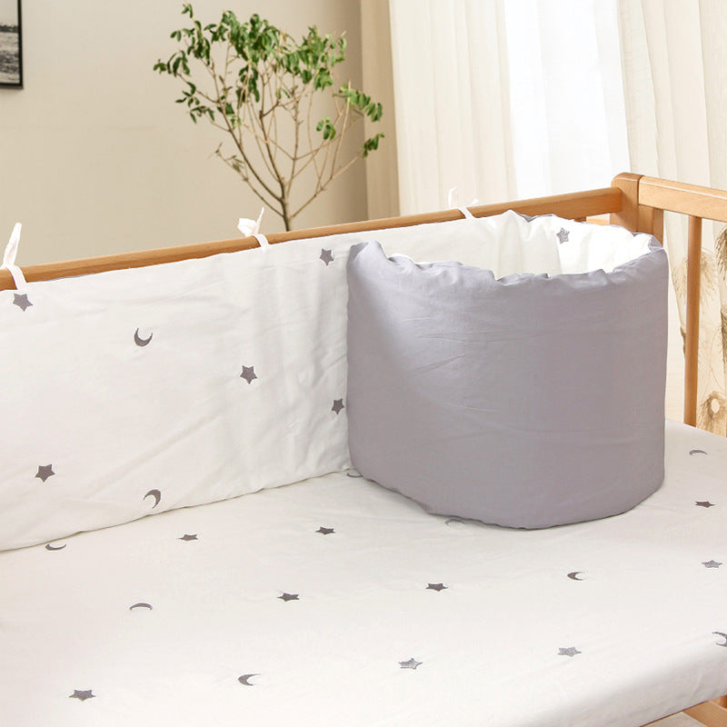 HOMCOM crib bed circumference soft baby bedding bag with anti-collision padding, removable and washable for safety and comfort.