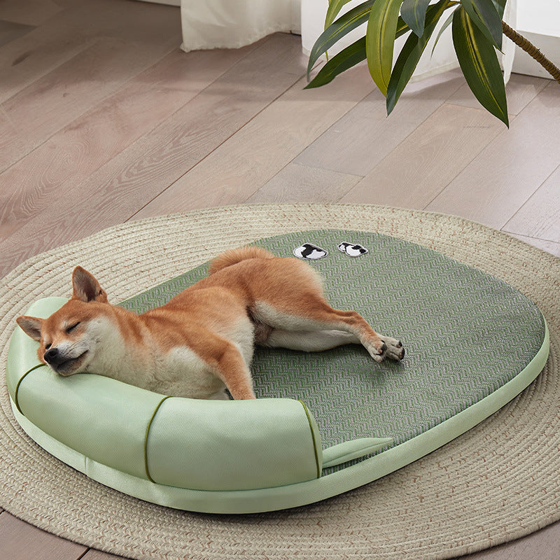 HOMCOM cool feeling dog and cat bed, four seasons universal pet sofa sleeping nest with soft, comfortable fabric for pets.
