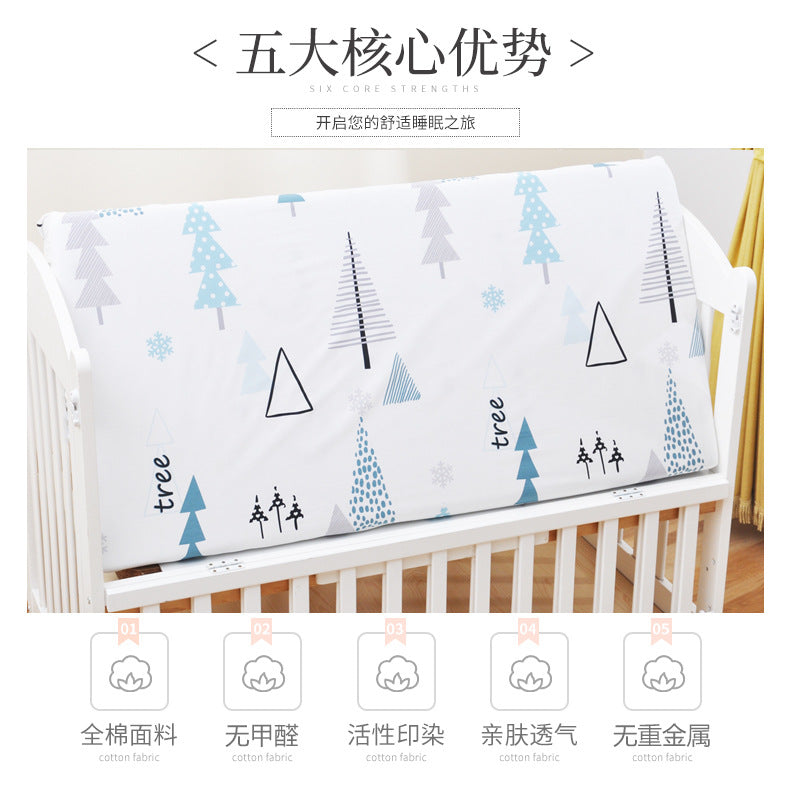 Cotton baby bed sheet with cartoon design, suitable for children's beds, by HOMCOM, soft and comfortable for infants.