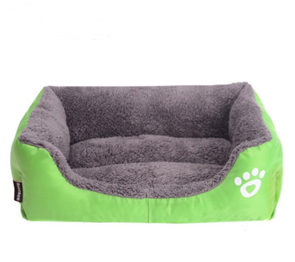 HOMCOM winter warm pet bed dog nest with cozy fabric and cushioned interior for comfortable outdoor dog sleeping.