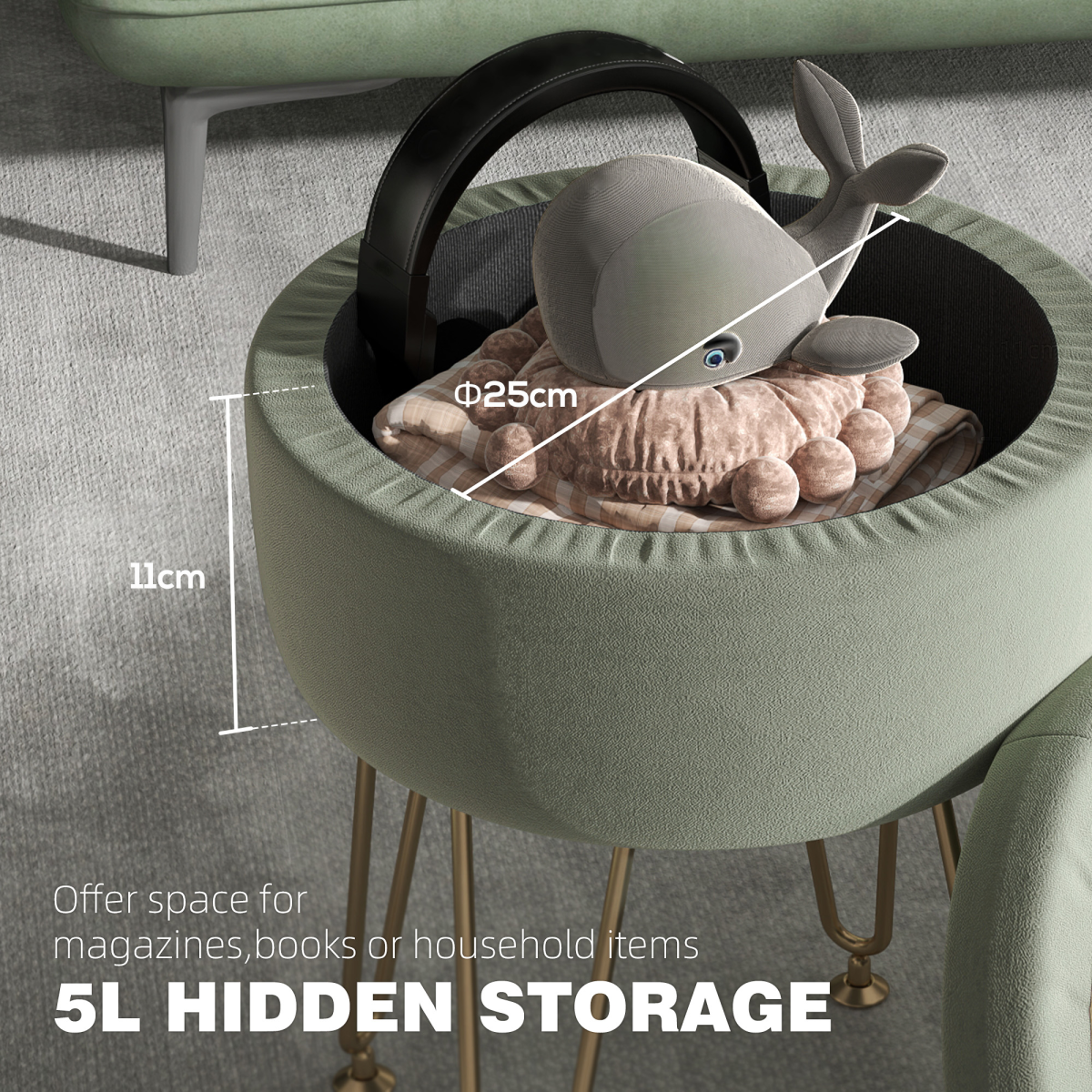 HOMCOM 5L velvet footstool with removable lid, plush fabric, suitable for bedroom decor and storage.