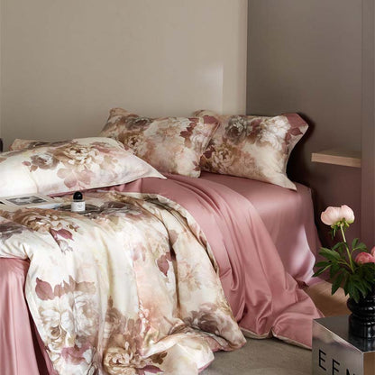 HOMCOM Flower Tencel bedding set with digital floral print, includes four-piece bed linens and pillowcases on a neatly made bed.