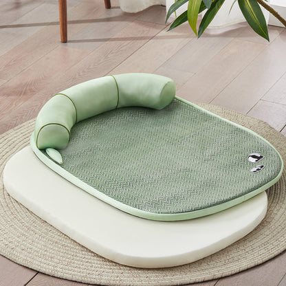 HOMCOM four seasons dog and cat bed with soft sleeping nest, universal pet mat for comfort in any season