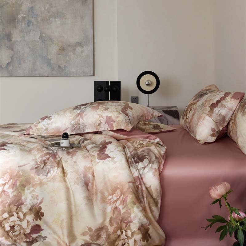 HOMCOM flower Tencel digital printed four-piece bedding set with floral pattern and soft fabric, shown on a neatly made bed.