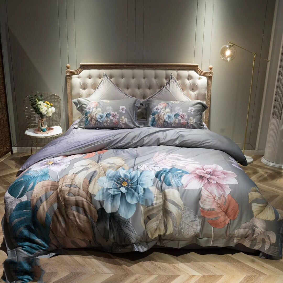 HOMCOM long staple cotton sateen feel bedding set of four pieces, 200x230cm, with smooth, luxurious fabric and elegant design.