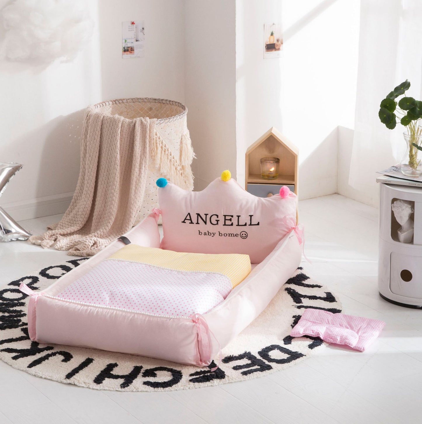 Blue portable crib by HOMCOM with a middle bed, neonatal design, adjustable height, and washable, detachable side panels.