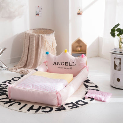 Blue portable crib by HOMCOM with a middle bed, neonatal design, adjustable height, and washable, detachable side panels.