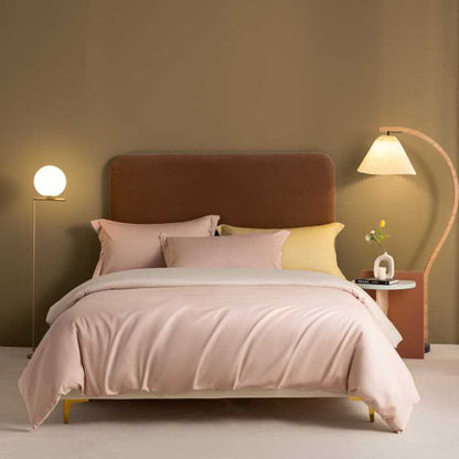 HOMCOM long-staple cotton four-piece bed sheet set with fitted sheet, flat sheet, and pillowcases in emperor gray fabric.