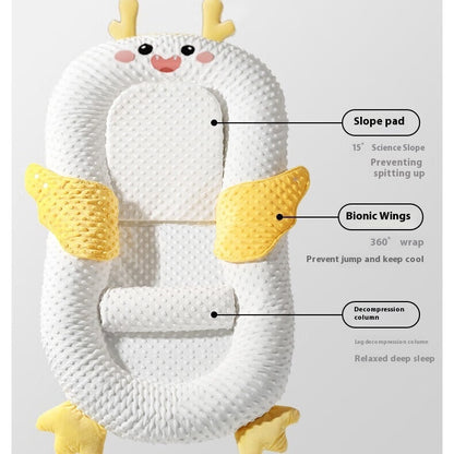 HOMCOM Bed In Bed newborn baby sleeping slope mattress with soft, cushioned surface and supportive design for infant comfort.