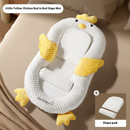 HOMCOM Bed in Bed newborn baby sleeping slope mattress with soft, supportive surface for safe sleep in a basic style.