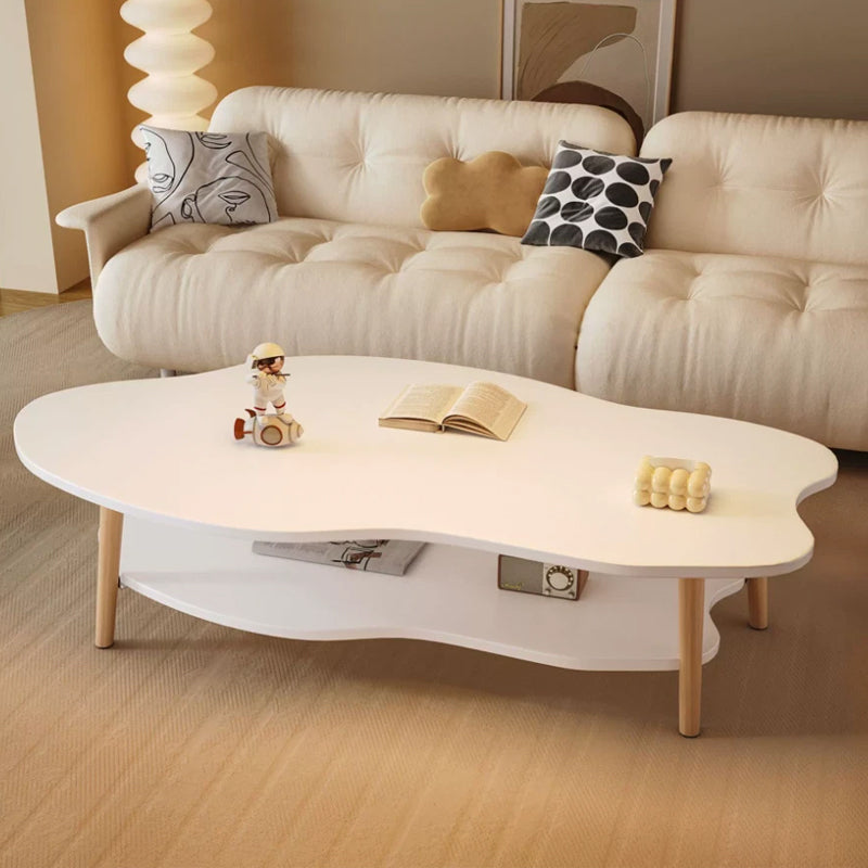 Brown cloud-shaped HOMCOM coffee table with storage shelf, modern 2-tier design for living room.