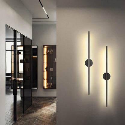 Modern HOMCOM dimmable LED wall light, long strip sconce for indoor and outdoor use, sleek wall-mounted design.