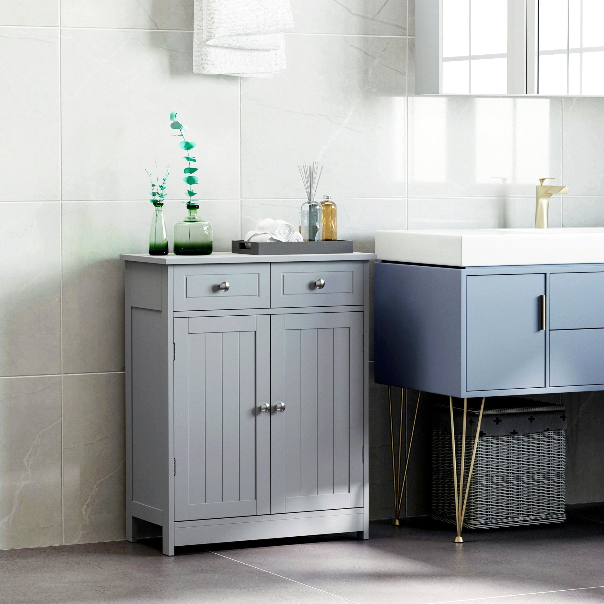 Grey HOMCOM Kleankin bathroom storage cabinet with drawers and adjustable shelf, freestanding design for organized bathroom space.